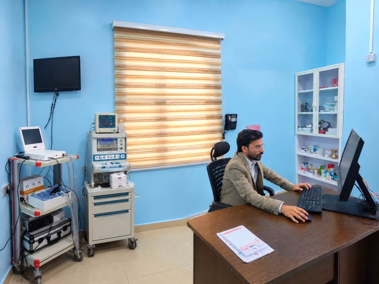 عيادة الأذن والأنف والحنجرة